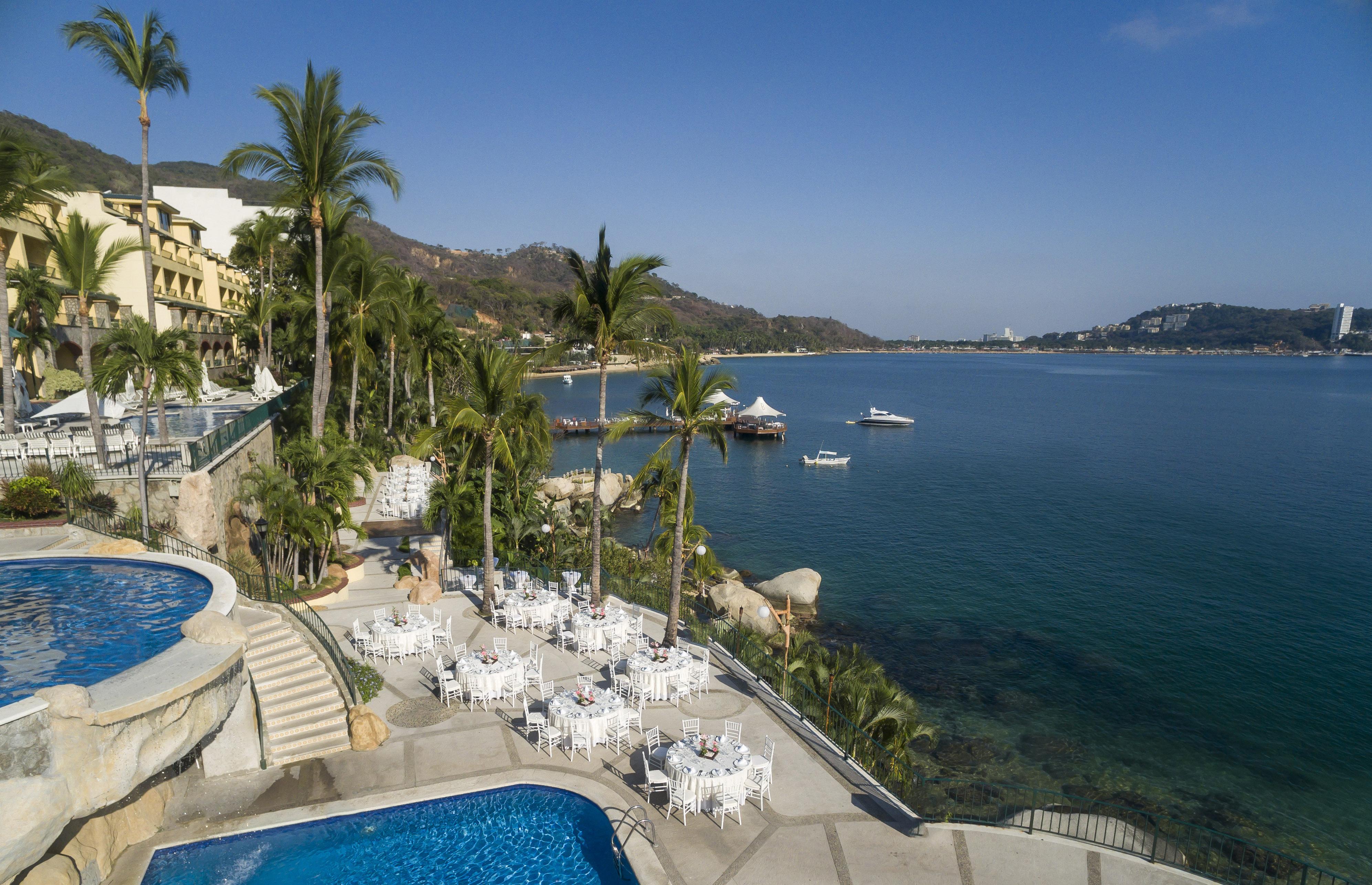 فندق Camino Real Acapulco Diamante المظهر الخارجي الصورة View of the Bay of Acapulco