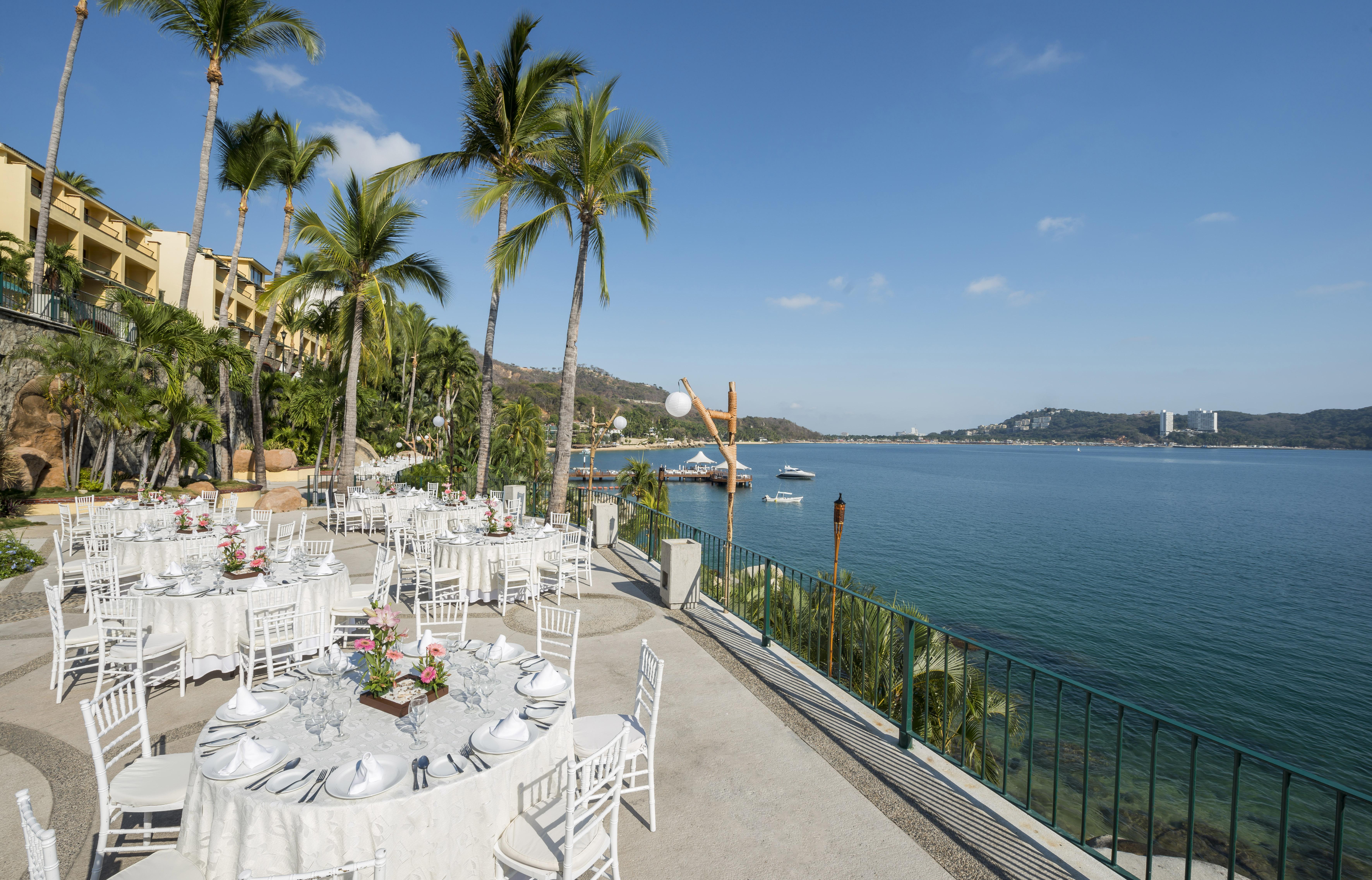 فندق Camino Real Acapulco Diamante المظهر الخارجي الصورة View of the Bay of Acapulco
