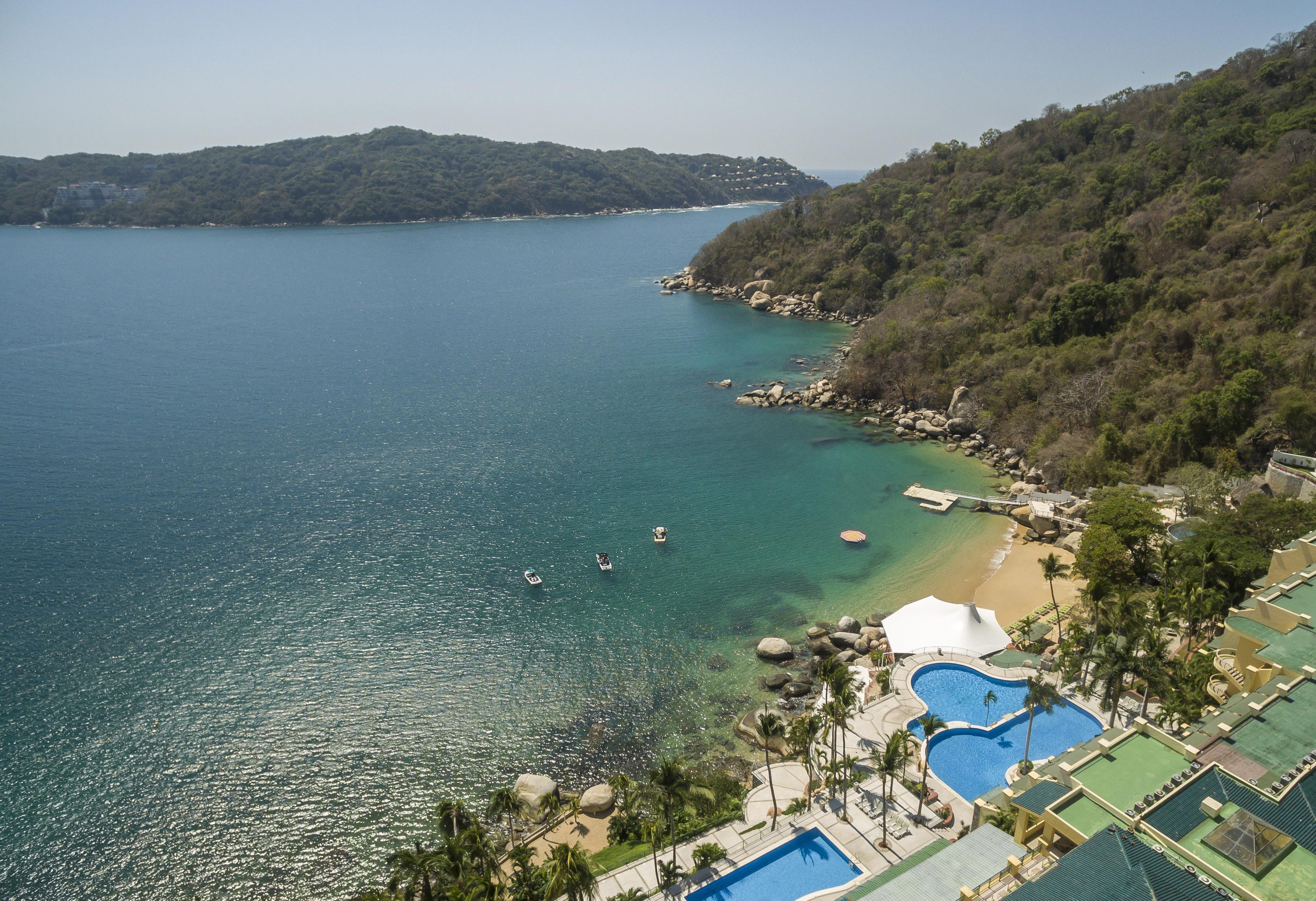 فندق Camino Real Acapulco Diamante المظهر الخارجي الصورة Aerial view of the resort