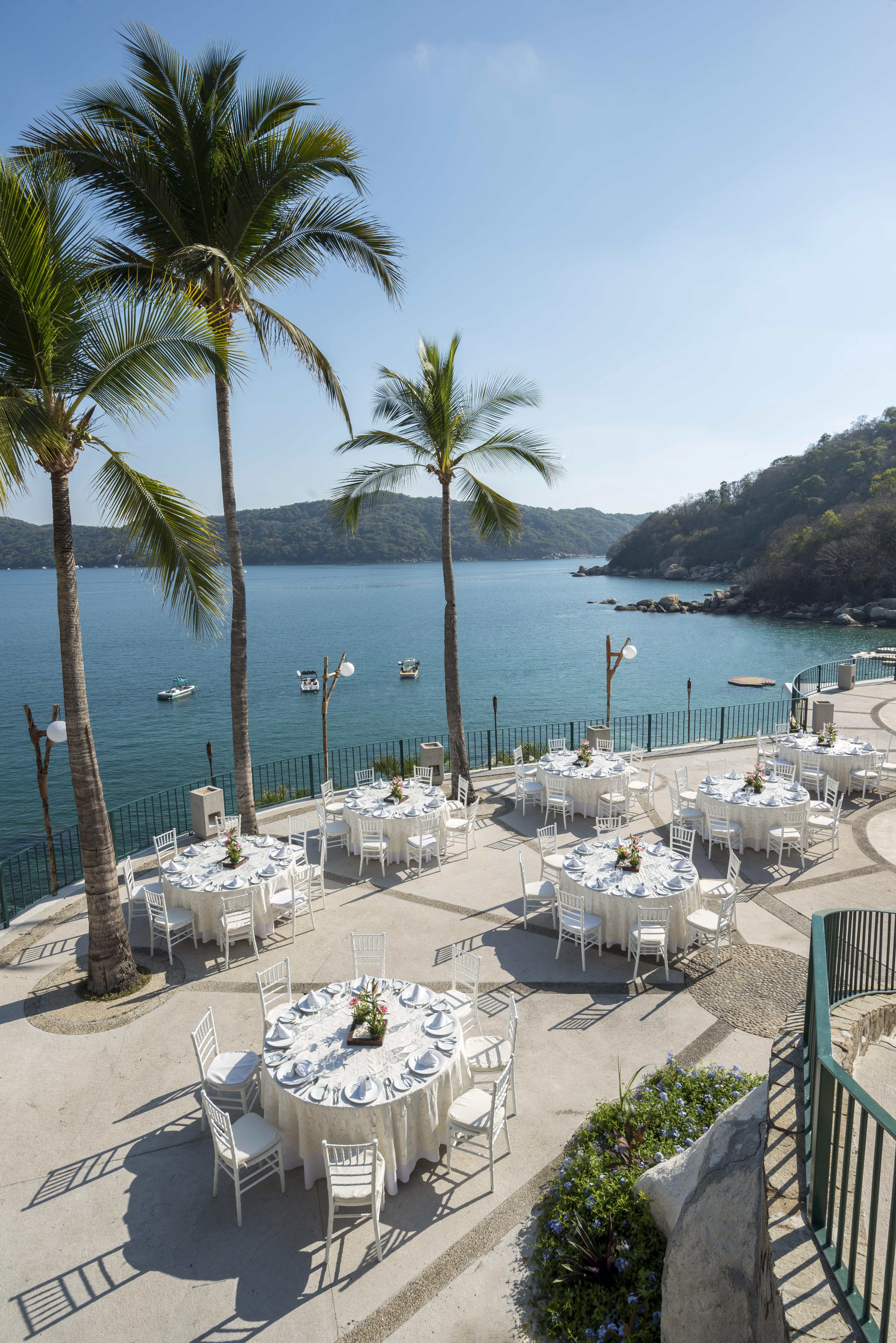 فندق Camino Real Acapulco Diamante المظهر الخارجي الصورة View of the Bay of Acapulco